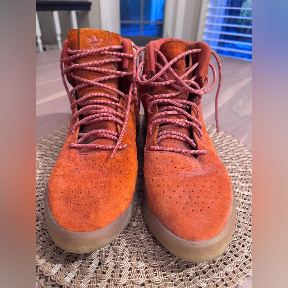 Adidas basketball shoes. Great condition.